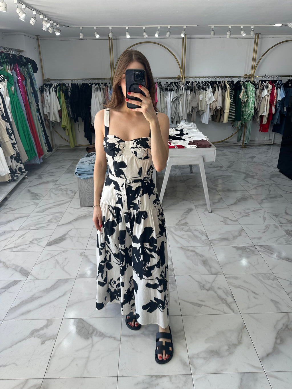 Vestido ivory con cinto