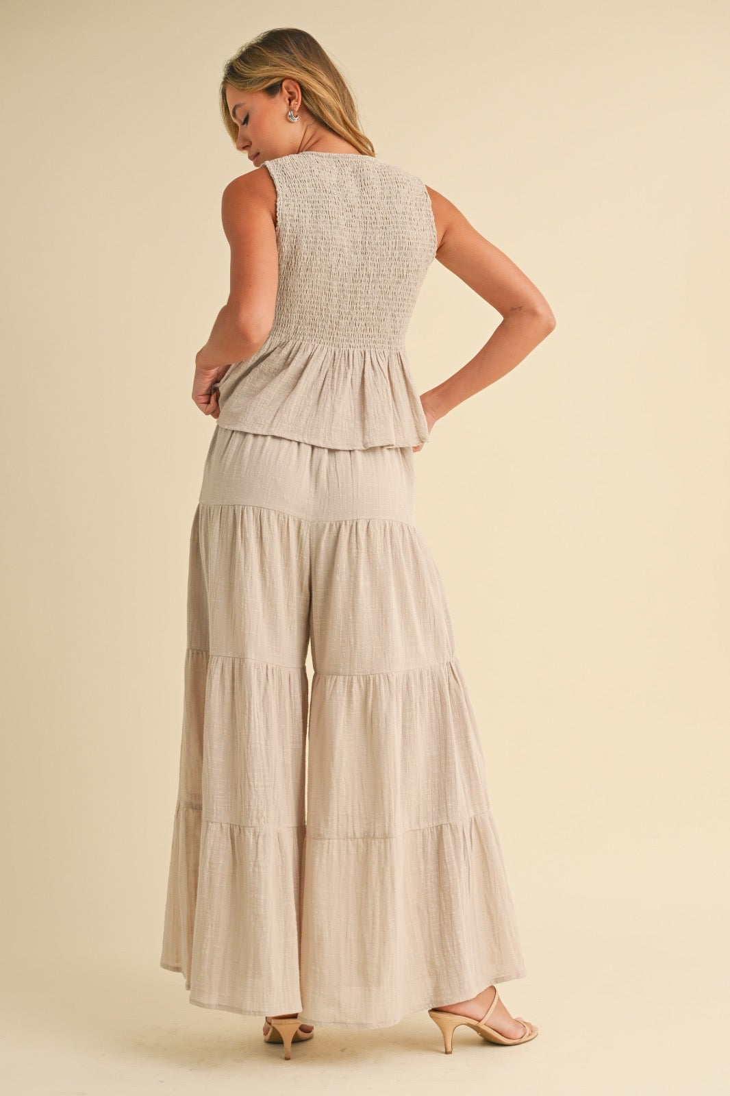 Conjunto beige