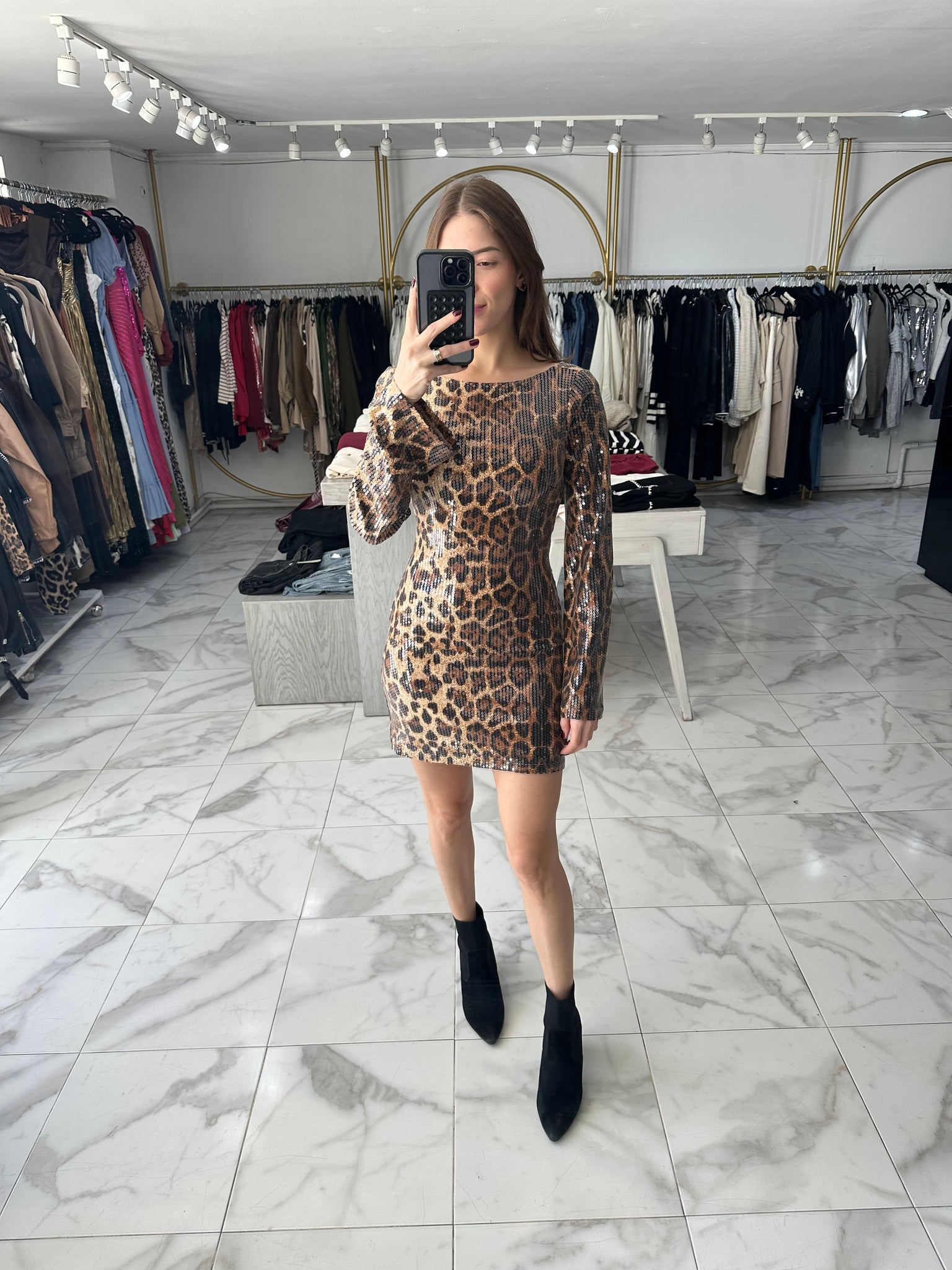 Vestido leopardo corto