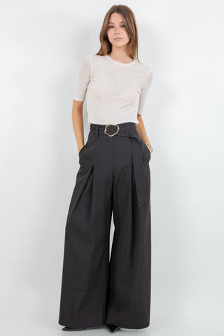Pantalón con cinto