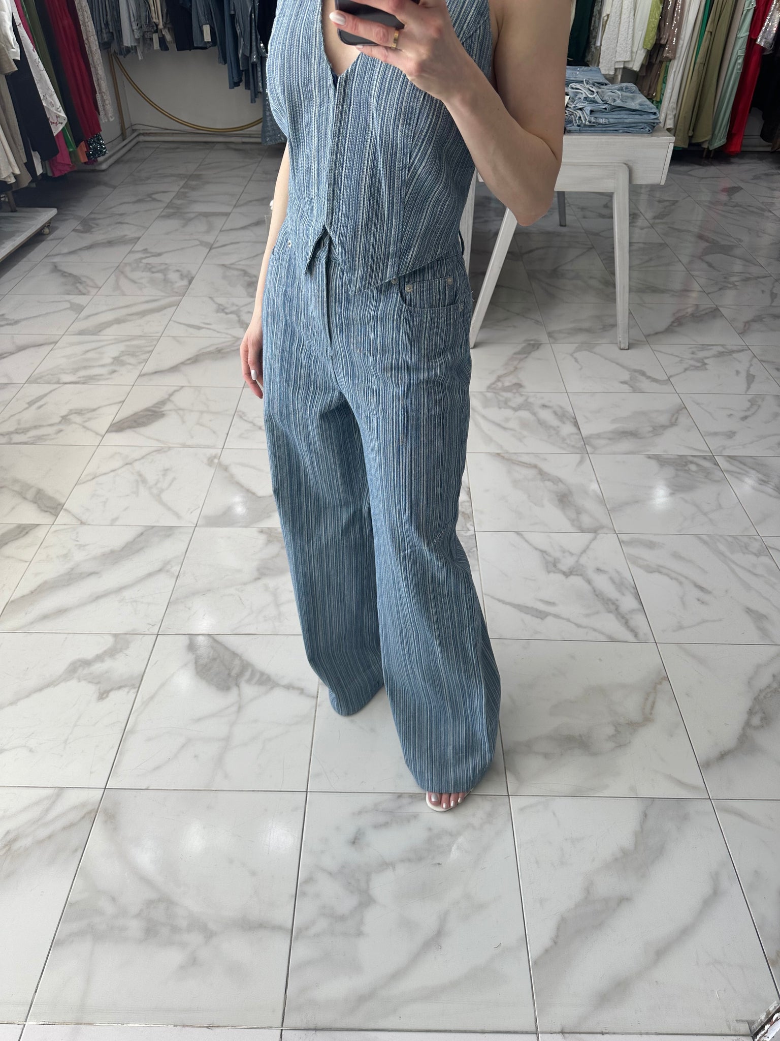 Pantalón denim