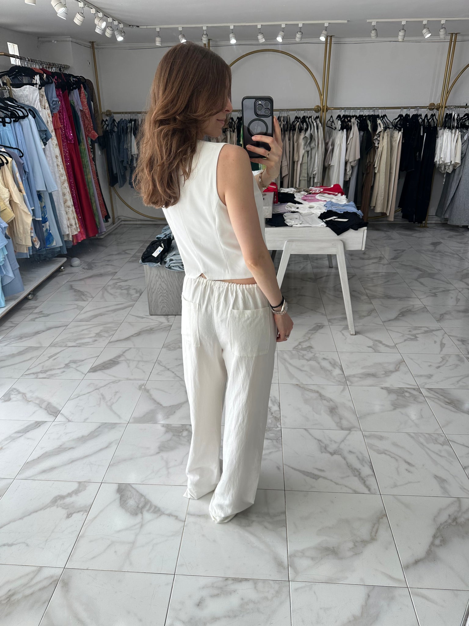 Pantalón low waisted