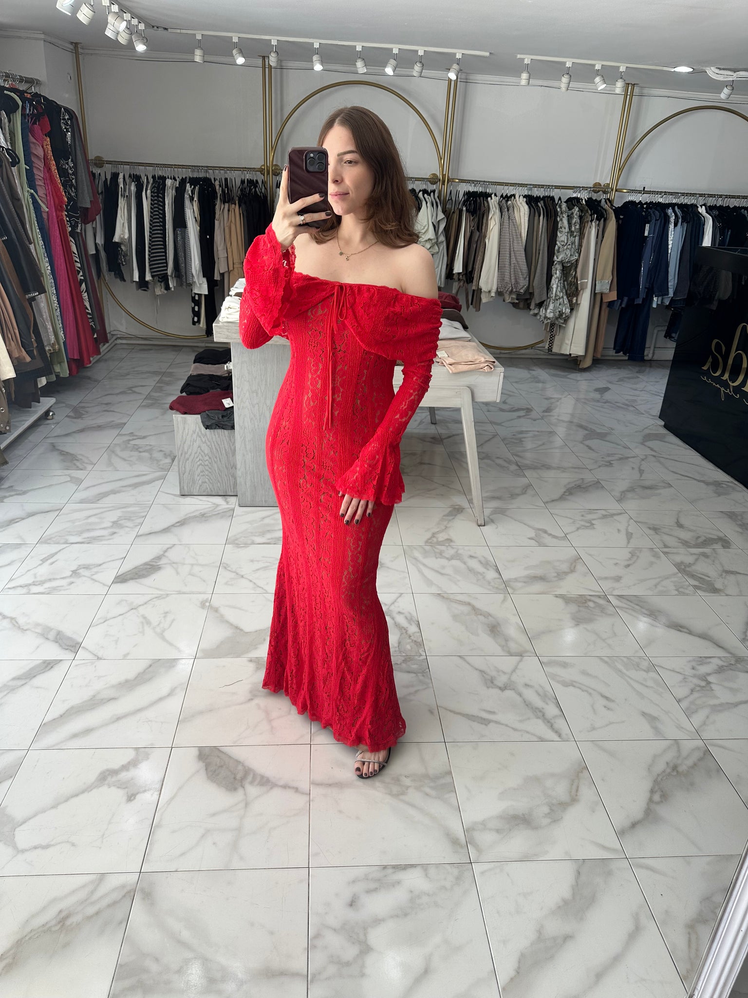 Vestido rojo encaje