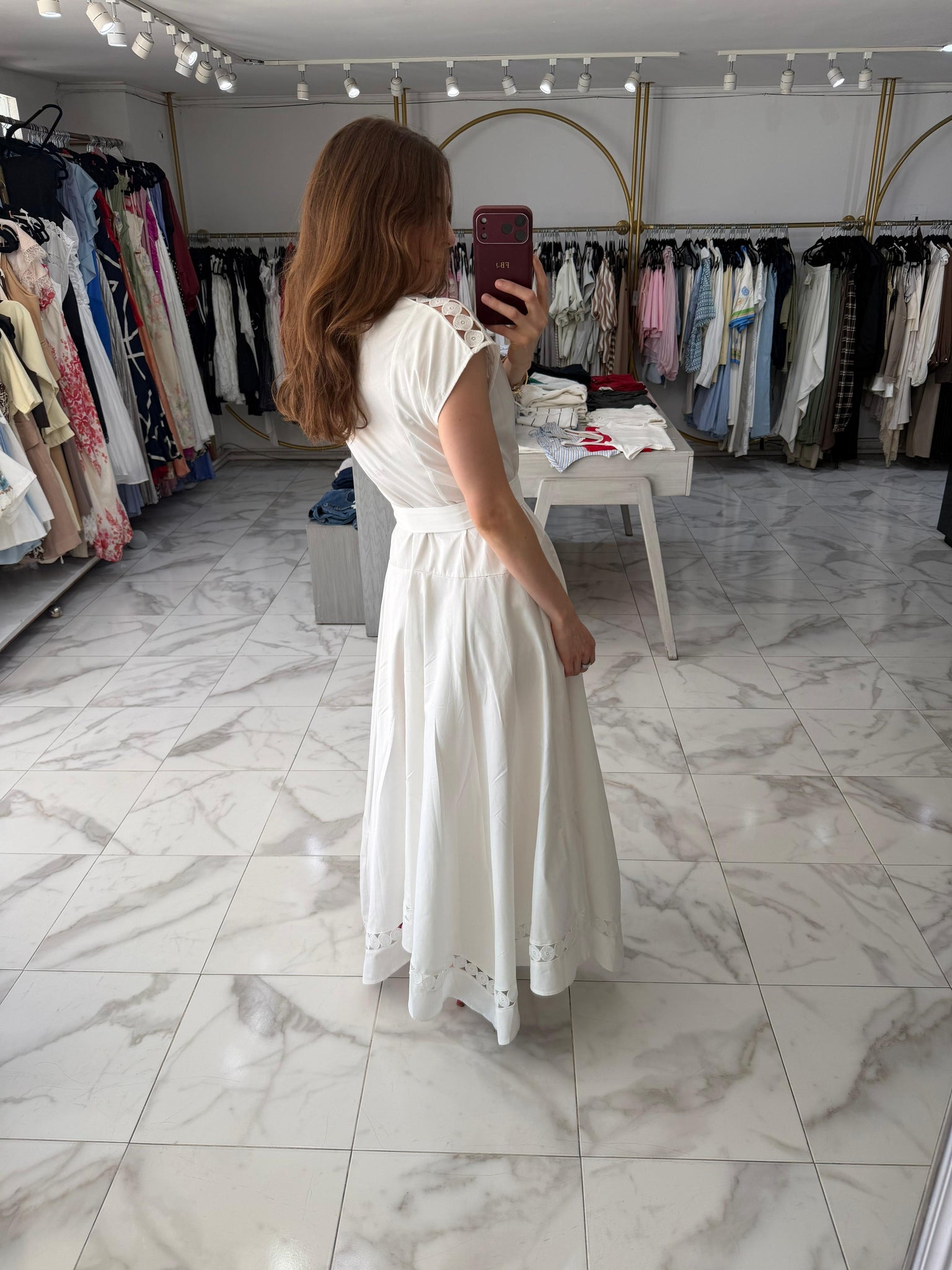 Vestido con cinto
