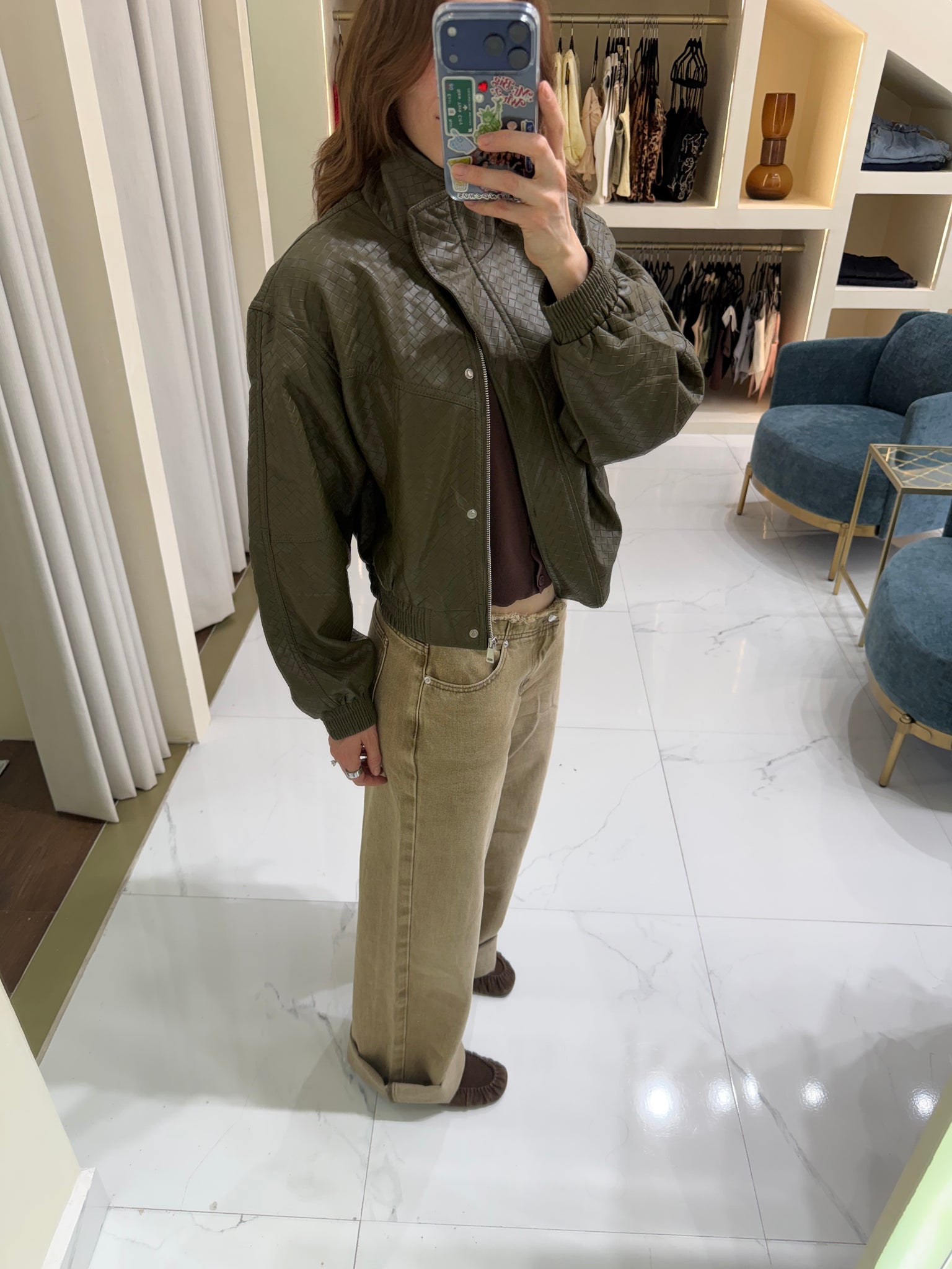 Jeans a la cadera