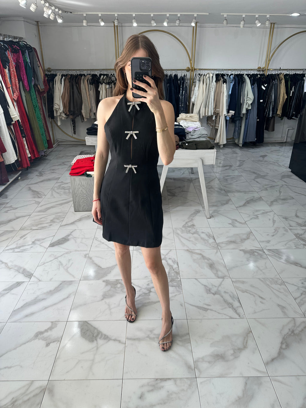 Vestido con moños