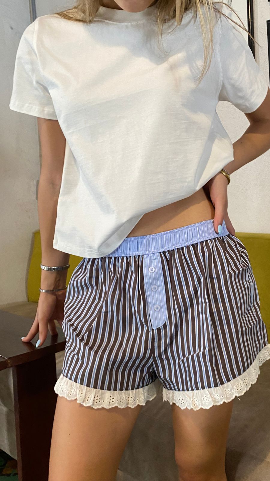 Short rayado