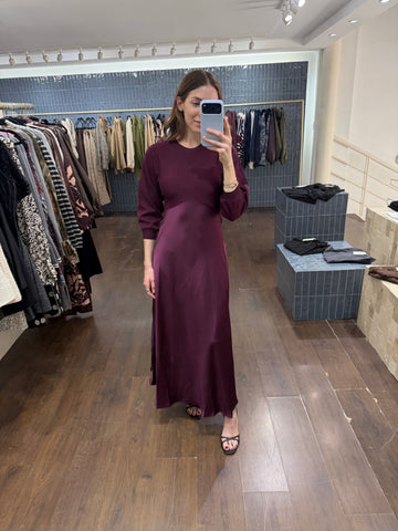 Vestido morado