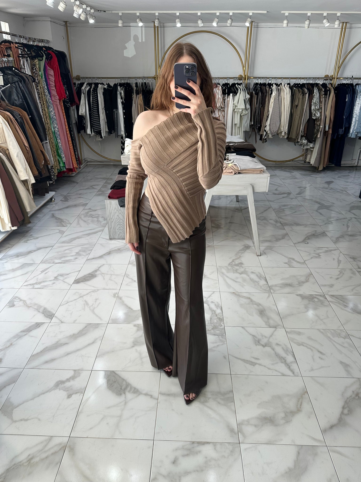 Blusa asimétrica