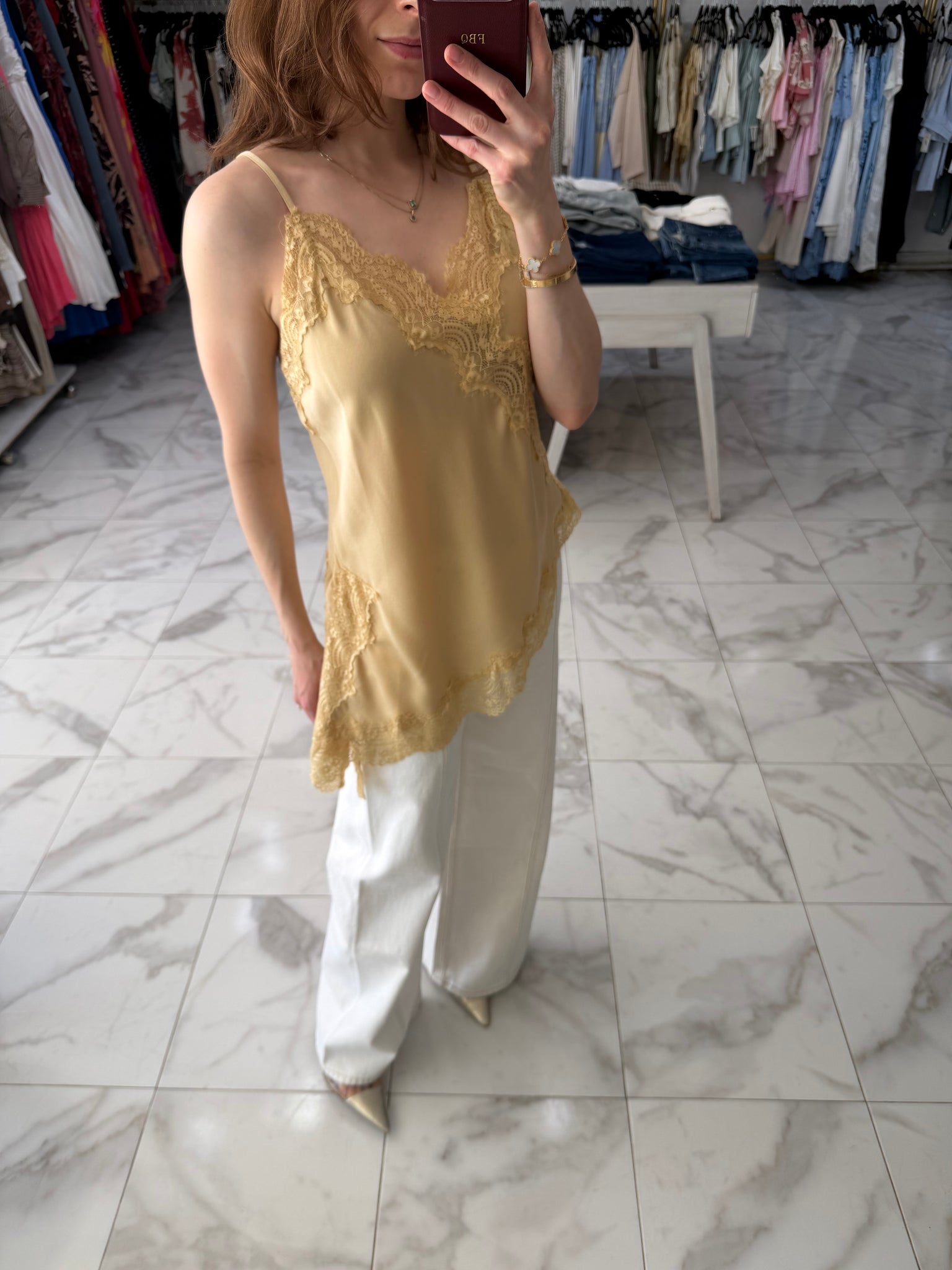 Blusa encaje amarilla