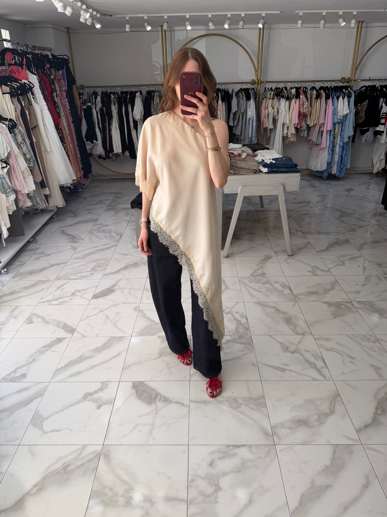 Blusa satín y encaje