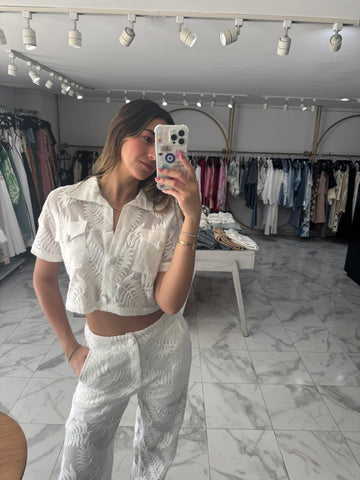 Pantalón con encaje