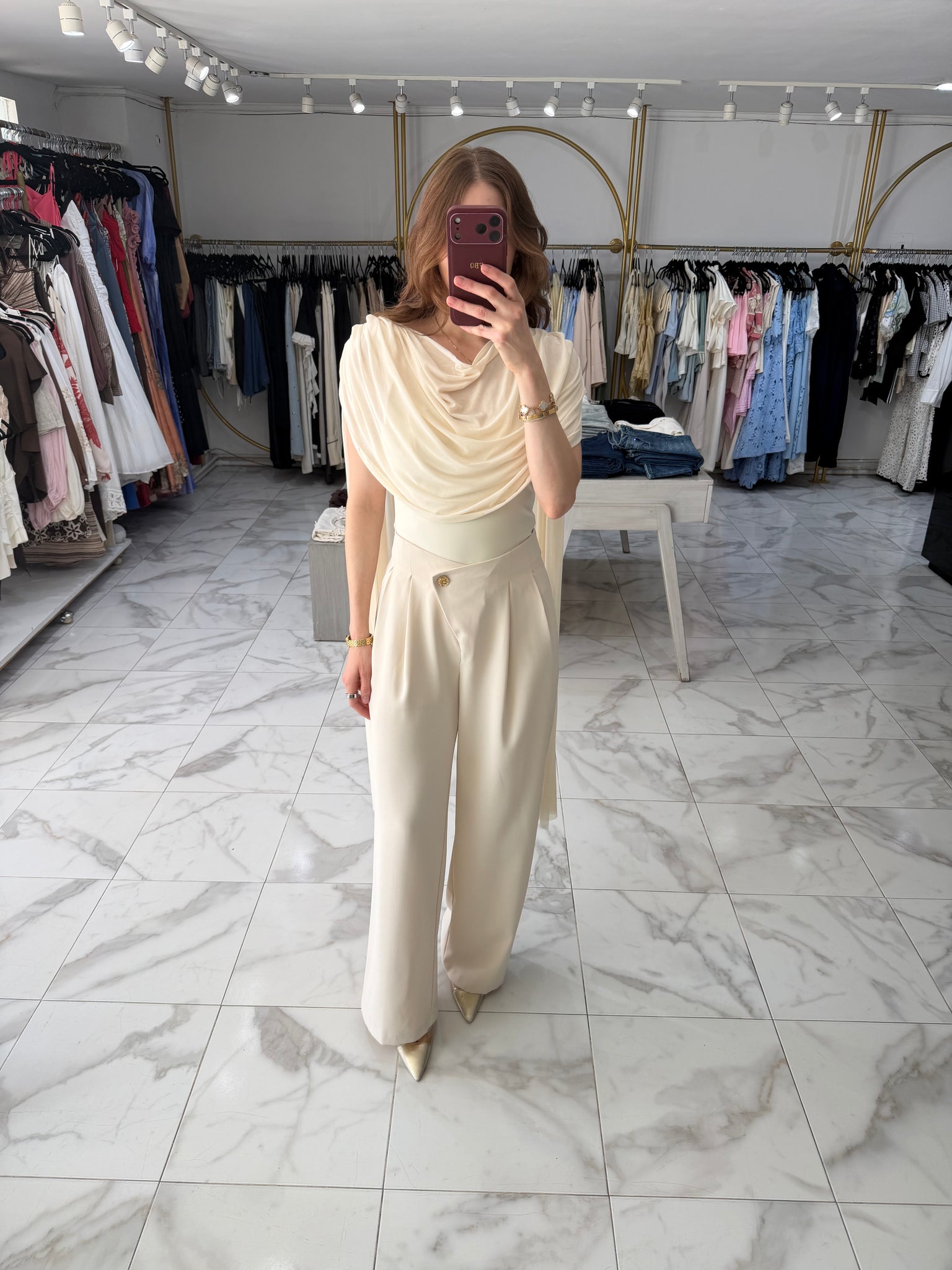 Body ivory
