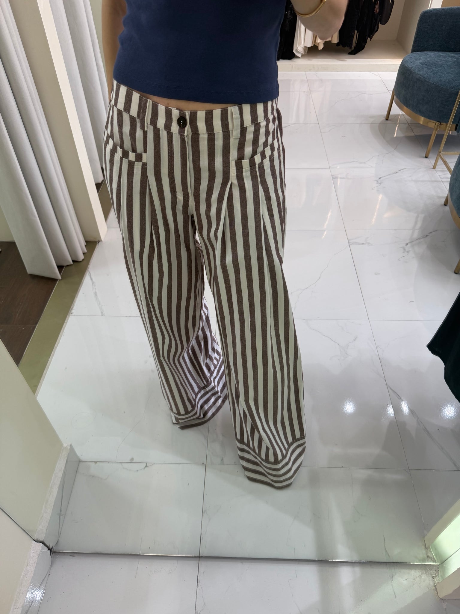 Pantalón de rayas