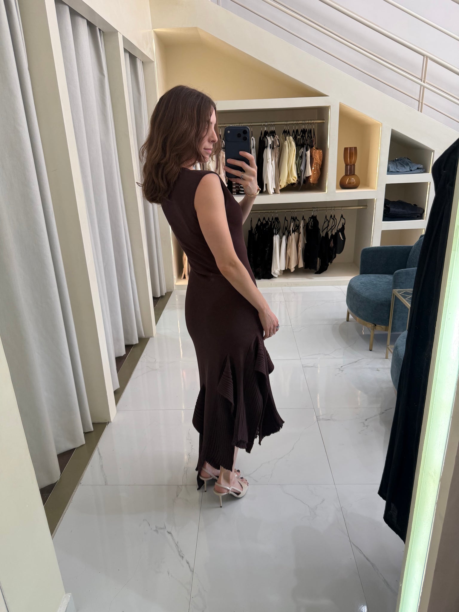 Vestido asimétrico café