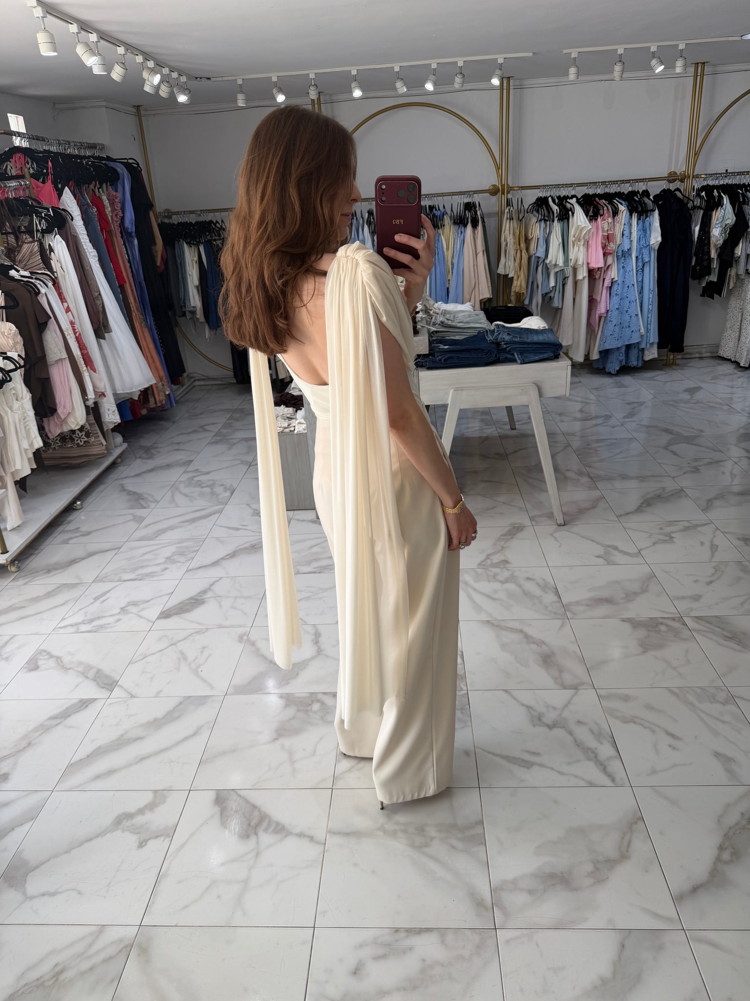 Body ivory