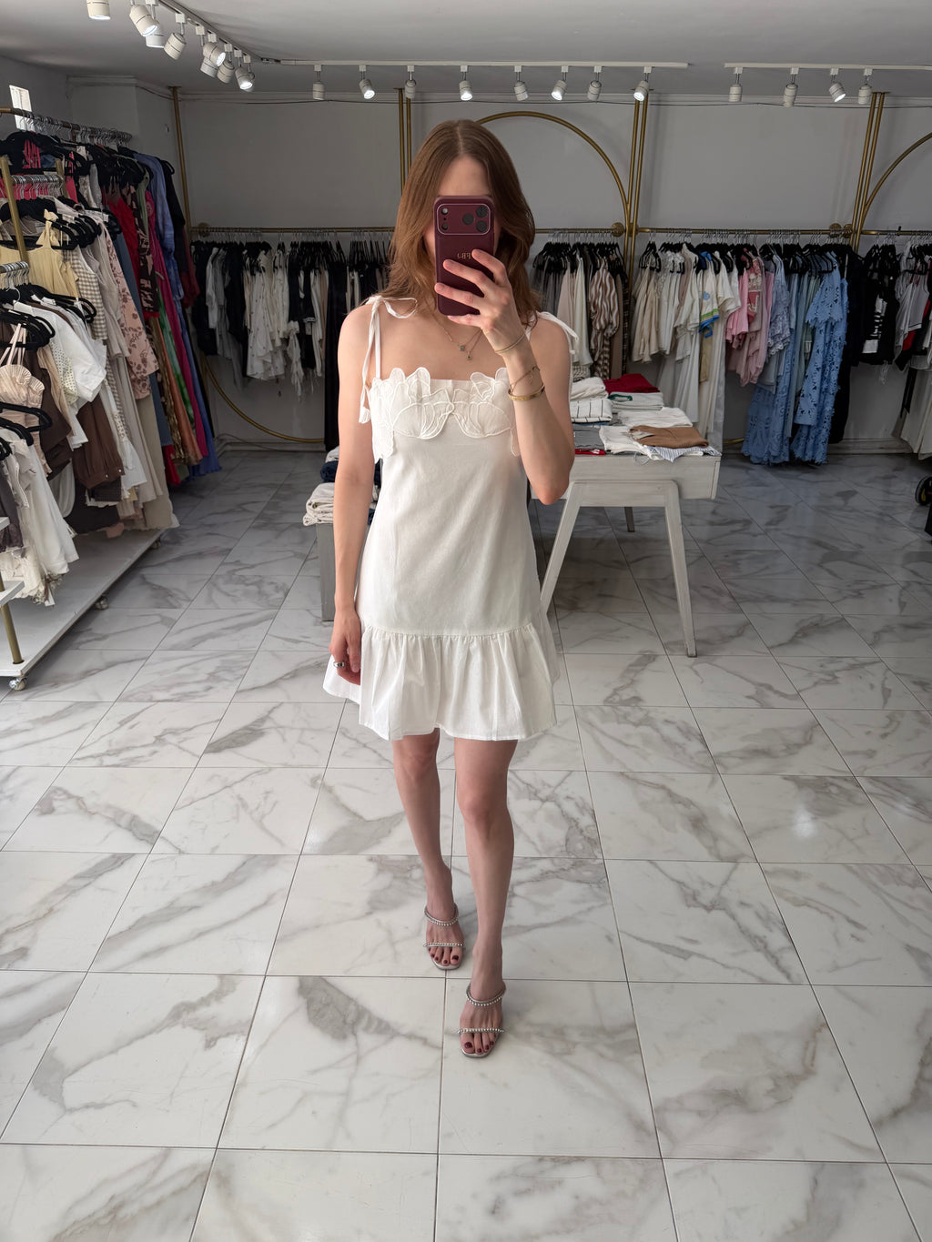 Vestido flor bordada