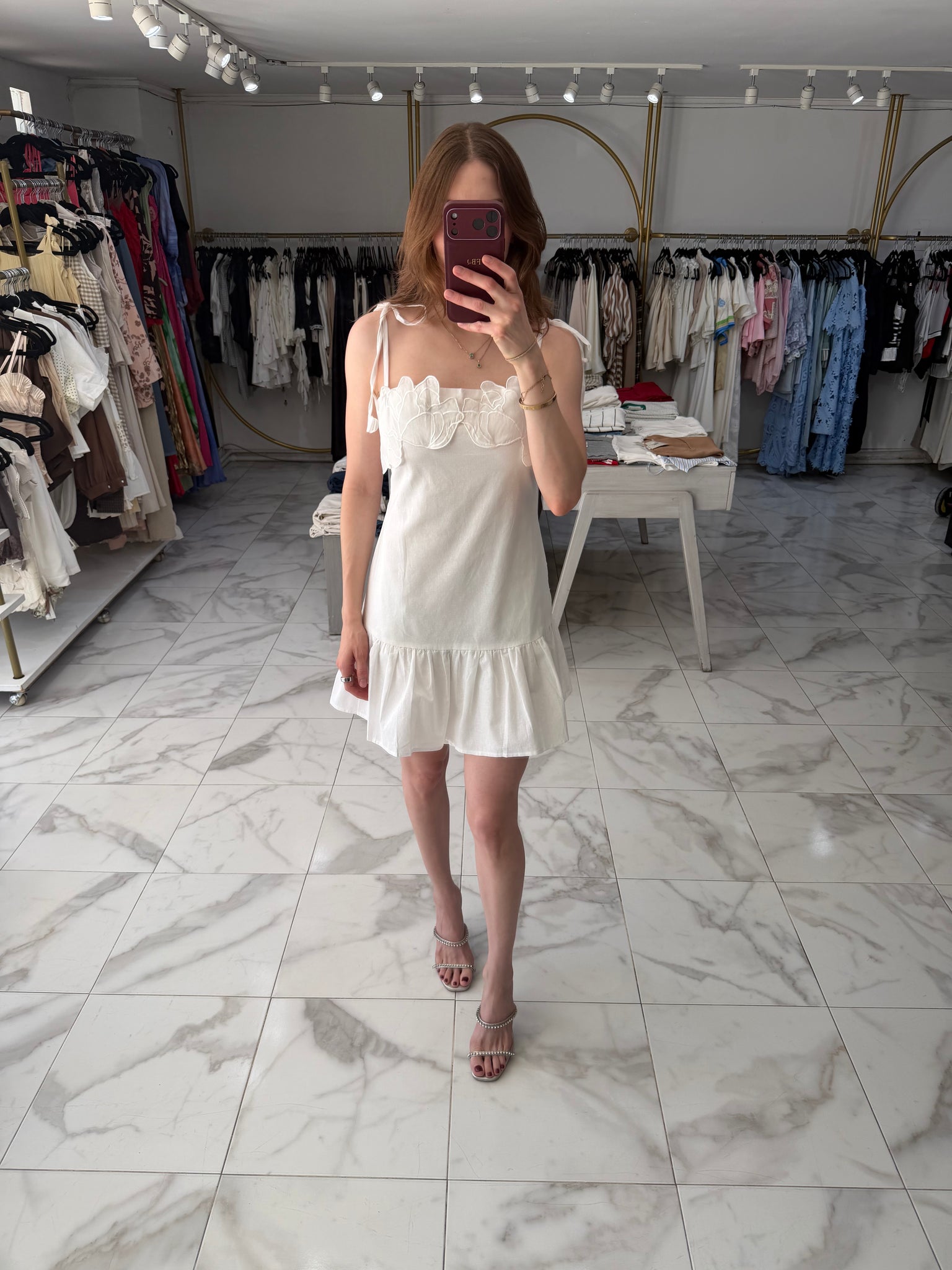 Vestido flor bordada