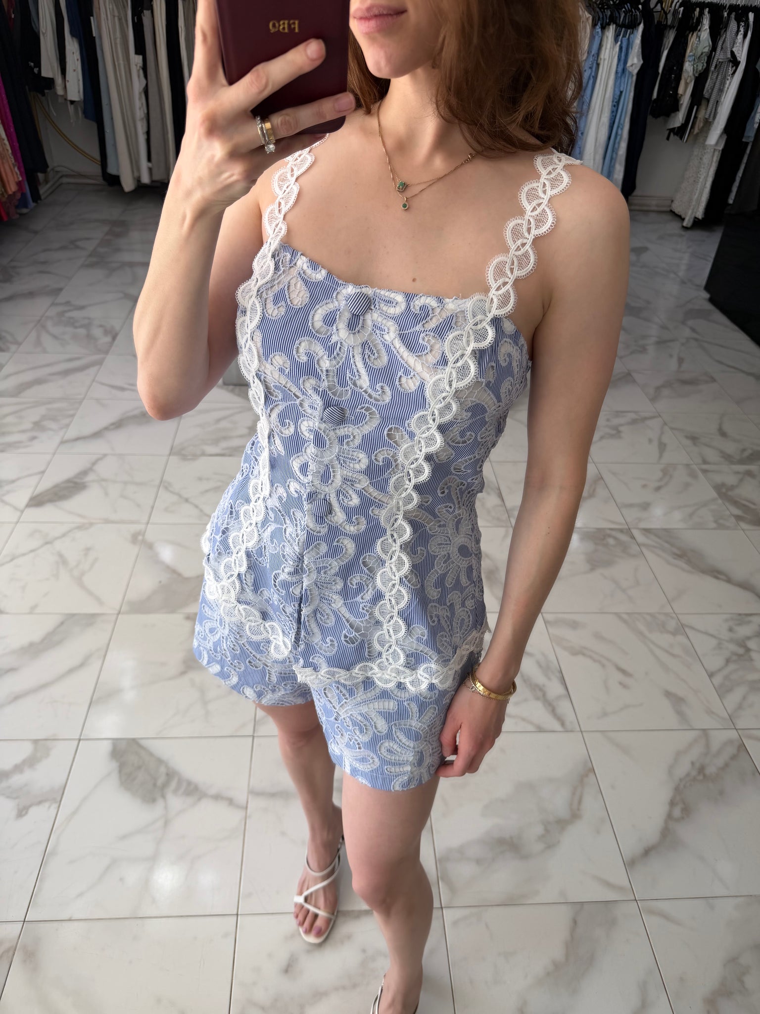Conjunto azul encaje