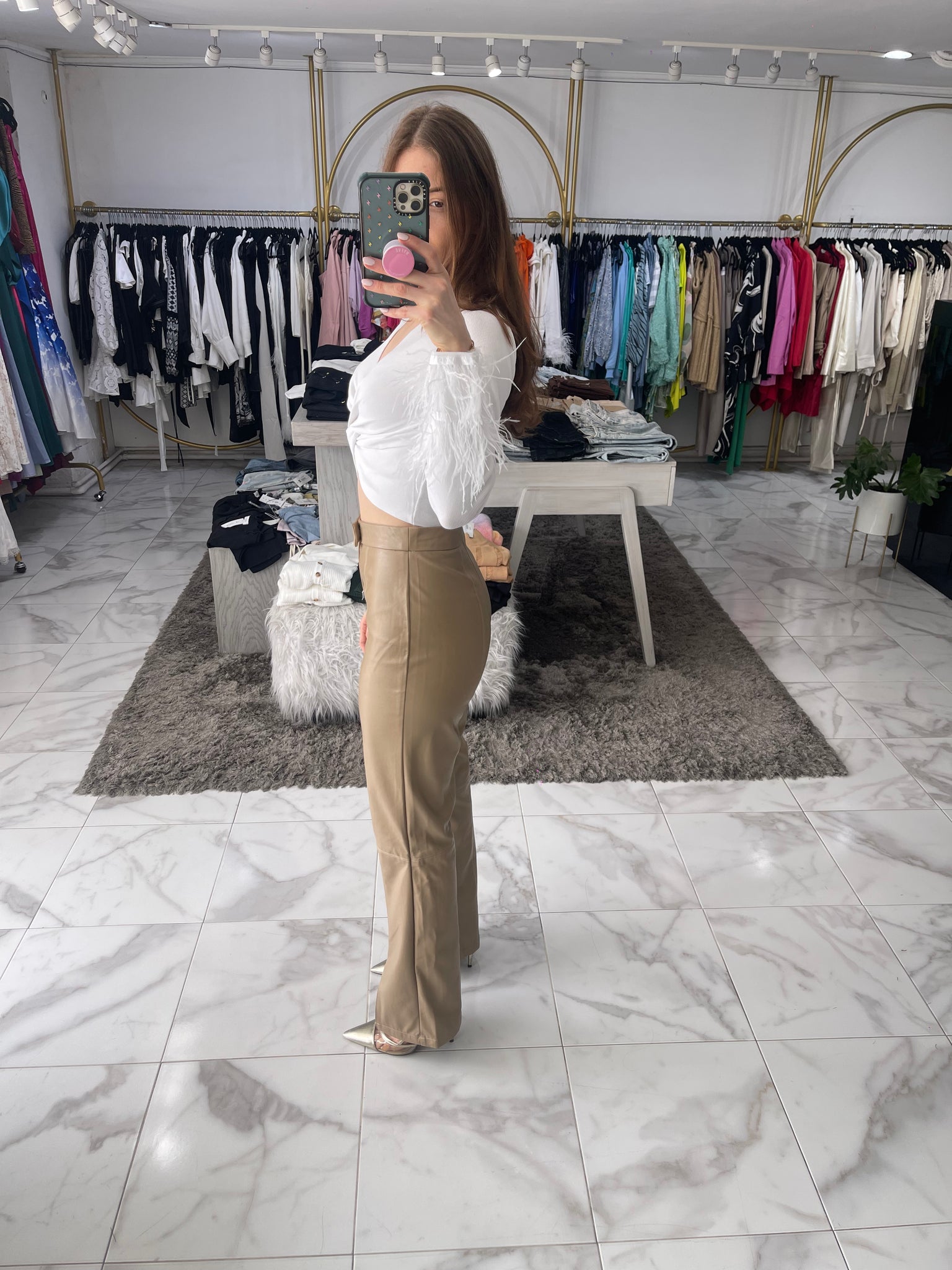 Pantalón beige