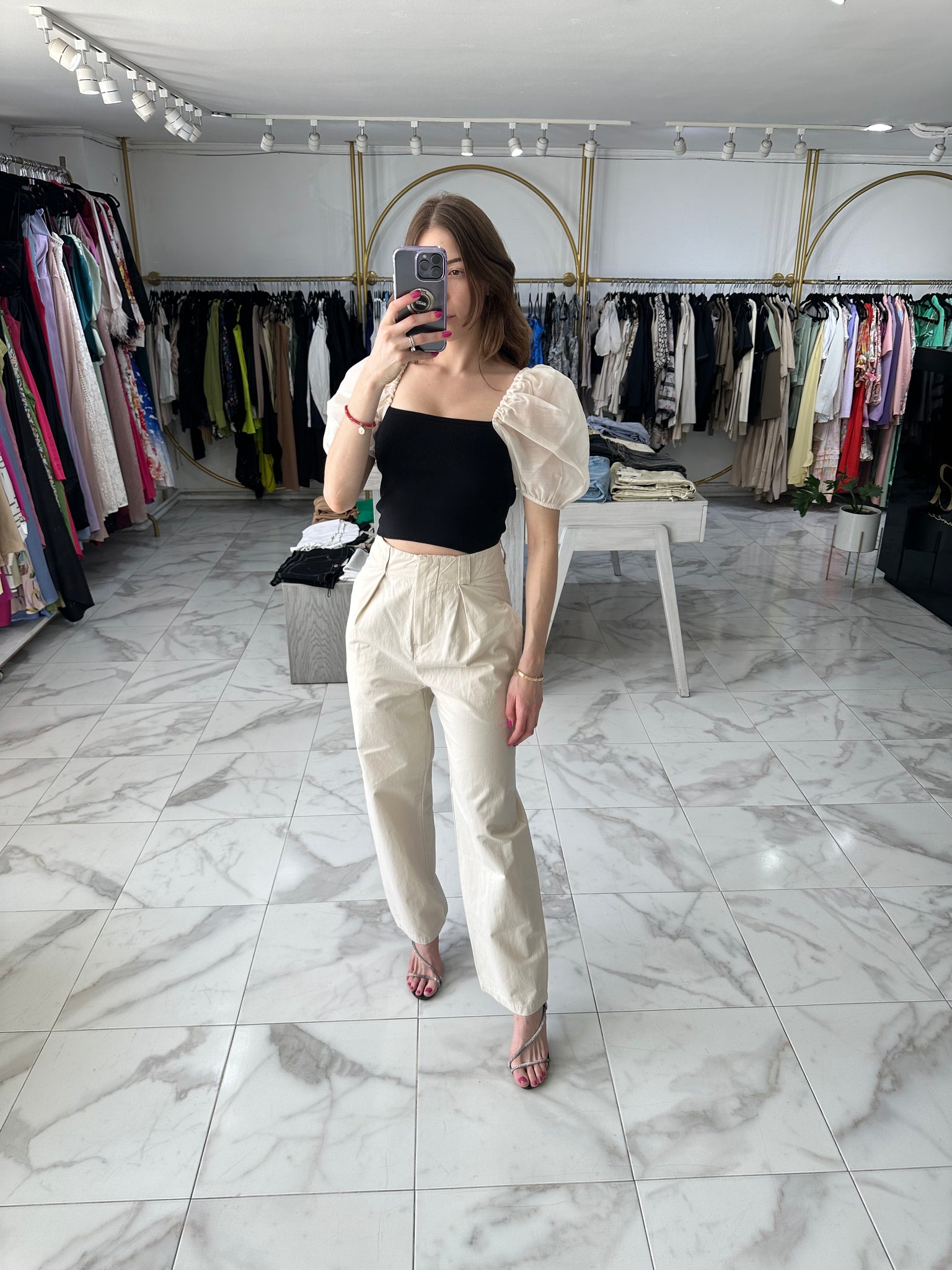 Pantalón beige